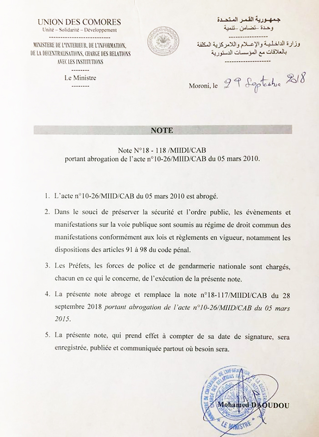 Abrogation de l’acte du 5 mars 2010 sur le droit de manifester / Le scepticisme l’emporte